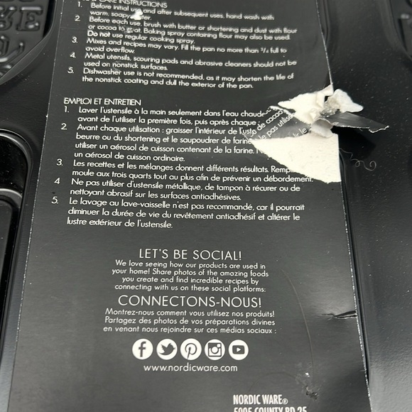 Nordic Ware Mini Tombstone Halloween Non-Stick Cake Baking Pans Discontinued - Picture 6 of 6